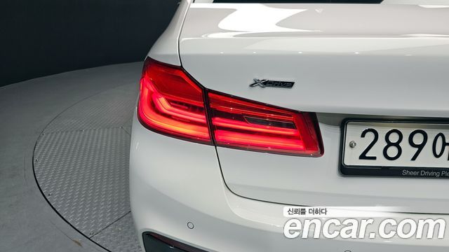 BMW 5-Series 520d M Sport Package Plus
