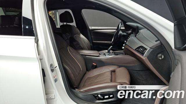 BMW 5-Series 520d M Sport Package Plus