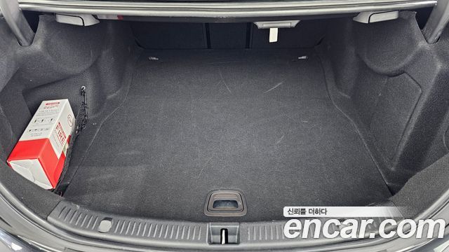 Mercedes-Benz E-Class E350 4MATIC Avantgarde