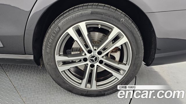 Mercedes-Benz E-Class E350 4MATIC Avantgarde