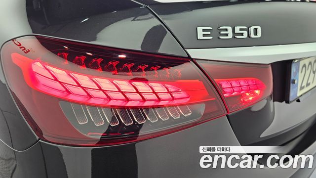 Mercedes-Benz E-Class E350 4MATIC Avantgarde
