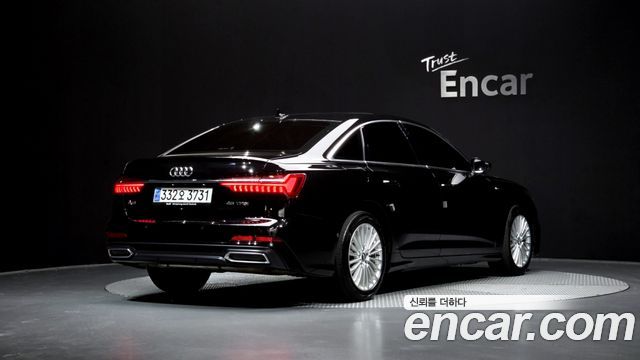 Audi A6 45 TFSI Premium