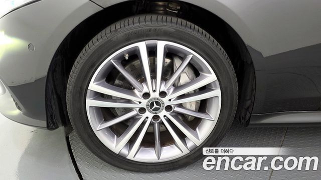 Mercedes-Benz CLS-Class CLS400d 4MATIC