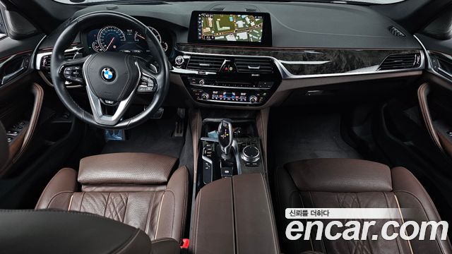BMW 5-Series 530d M Sport Package