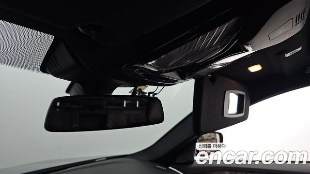 BMW 5-Series 530d M Sport Package