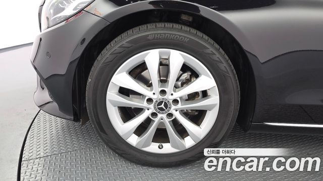 Mercedes-Benz C-Class C220 d Avantgarde