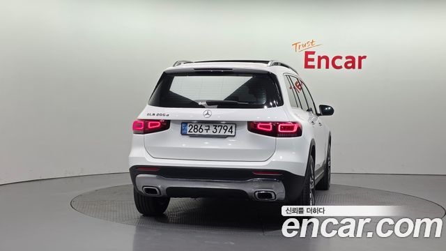 Mercedes-Benz GLB-Class GLB200 d