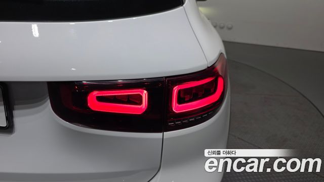 Mercedes-Benz GLB-Class GLB200 d