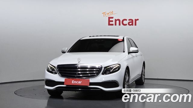 Mercedes-Benz E-Class E300 Exclusive