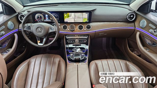 Mercedes-Benz E-Class E300 Exclusive