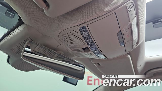 Mercedes-Benz E-Class E300 Exclusive