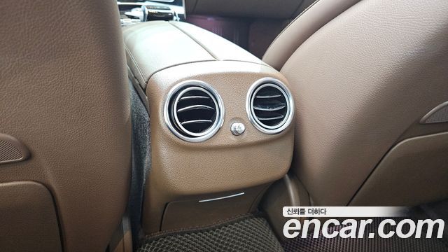 Mercedes-Benz E-Class E300 Exclusive