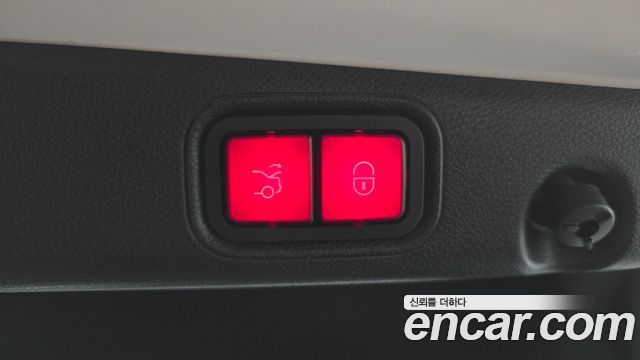 Mercedes-Benz E-Class E300 Exclusive