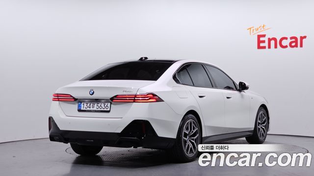 BMW 5-Series 520i M Sport