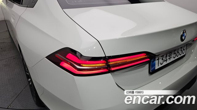 BMW 5-Series 520i M Sport