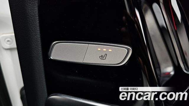 Mercedes-Benz G-Class AMG G63