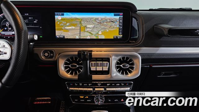 Mercedes-Benz G-Class AMG G63