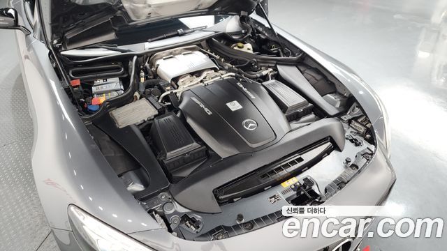 Mercedes-Benz AMG GT S 4.0