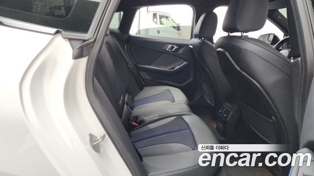 BMW 2-Series 220i M Sports
