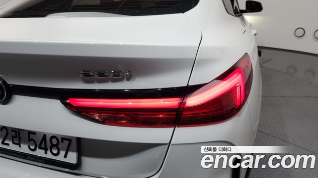 BMW 2-Series 220i M Sports