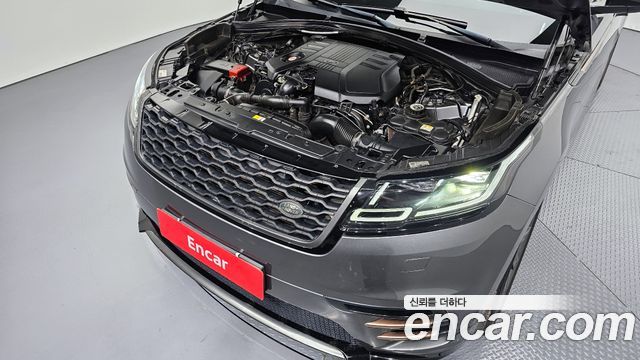 Land Rover Range Rover Velar 3.0 D300 R-Dynamic SE