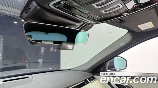 Land Rover Range Rover Velar 3.0 D300 R-Dynamic SE