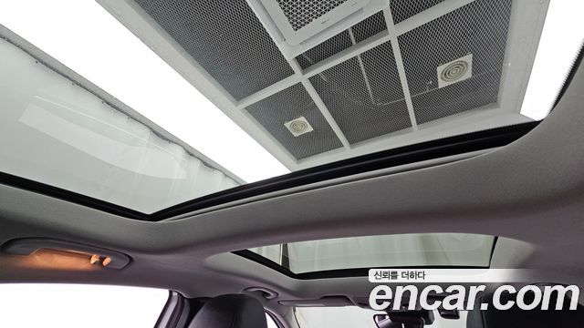 Mercedes-Benz GLA-Class GLA220 Premium