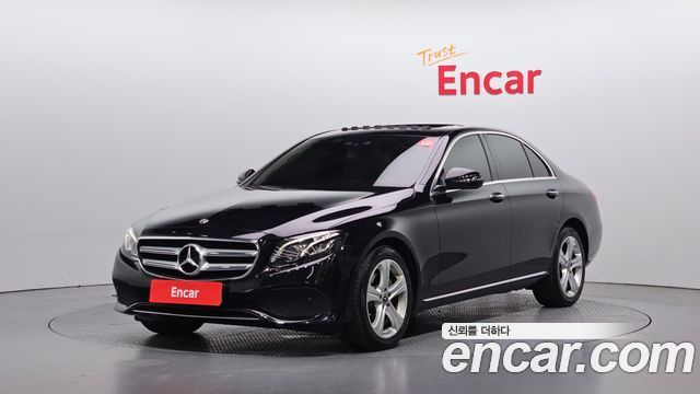 Mercedes-Benz E-Class E220d 4MATIC Avantgarde