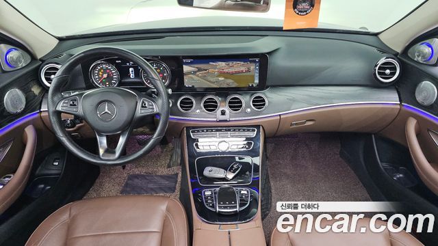 Mercedes-Benz E-Class E220d 4MATIC Avantgarde
