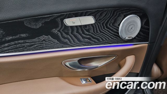 Mercedes-Benz E-Class E220d 4MATIC Avantgarde