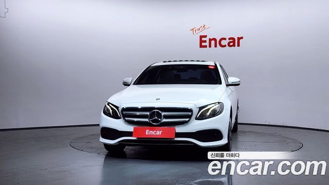 Mercedes-Benz E-Class E300 Avantgarde