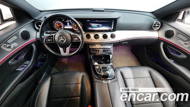 Mercedes-Benz E-Class E300 Avantgarde