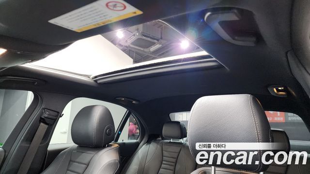 Mercedes-Benz E-Class E300 Avantgarde