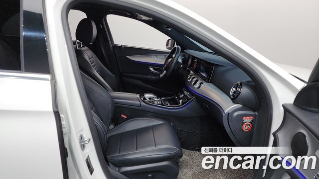 Mercedes-Benz E-Class E300 Avantgarde
