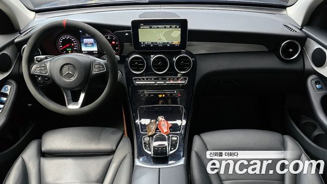 Mercedes-Benz GLC-Class GLC220 d 4MATIC