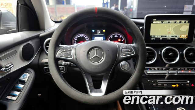 Mercedes-Benz GLC-Class GLC220 d 4MATIC