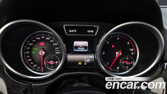 Mercedes-Benz GLE-Class GLE350 d 4MATIC