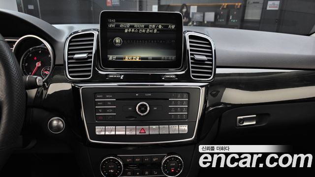 Mercedes-Benz GLE-Class GLE350 d 4MATIC