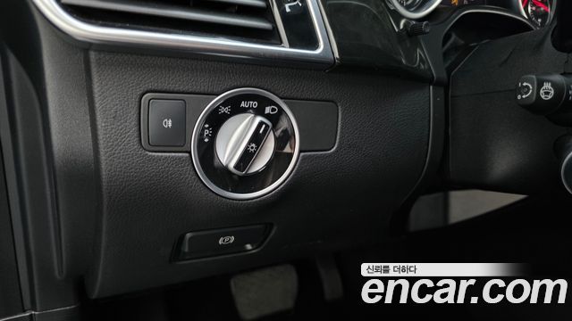 Mercedes-Benz GLE-Class GLE350 d 4MATIC