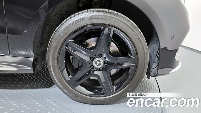 Mercedes-Benz GLE-Class GLE350 d 4MATIC
