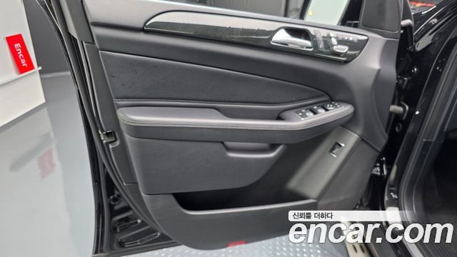 Mercedes-Benz GLE-Class GLE350 d 4MATIC