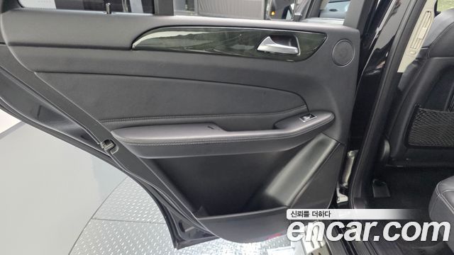 Mercedes-Benz GLE-Class GLE350 d 4MATIC