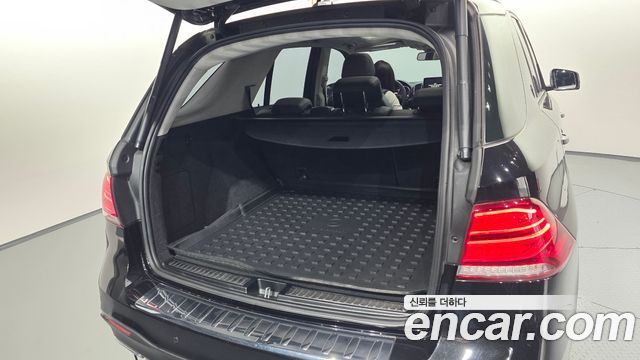 Mercedes-Benz GLE-Class GLE350 d 4MATIC