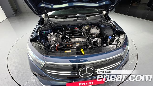 Mercedes-Benz EQA EQA250 AMG Package