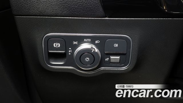 Mercedes-Benz EQA EQA250 AMG Package