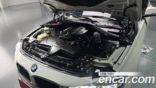 BMW 3-Series 320d