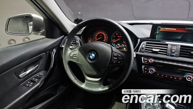 BMW 3-Series 320d