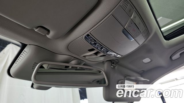 Mercedes-Benz C-Class C200
