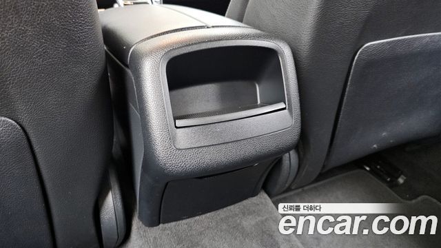 Mercedes-Benz C-Class C200