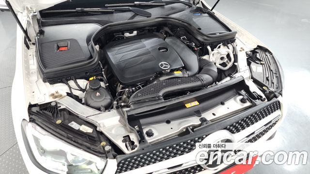 Mercedes-Benz GLC-Class GCL300 4MATIC Coupe